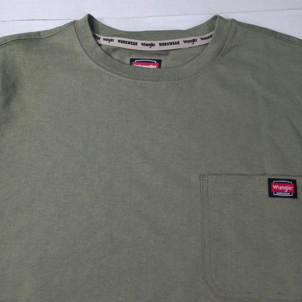 Wrangler Workwear‎ Men's SS Heavyweight Pocket Tee Size L (42-44) Green Relaxed